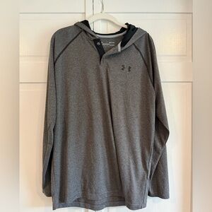 Under Armour Men’s long sleeve Hoodie T-shirt